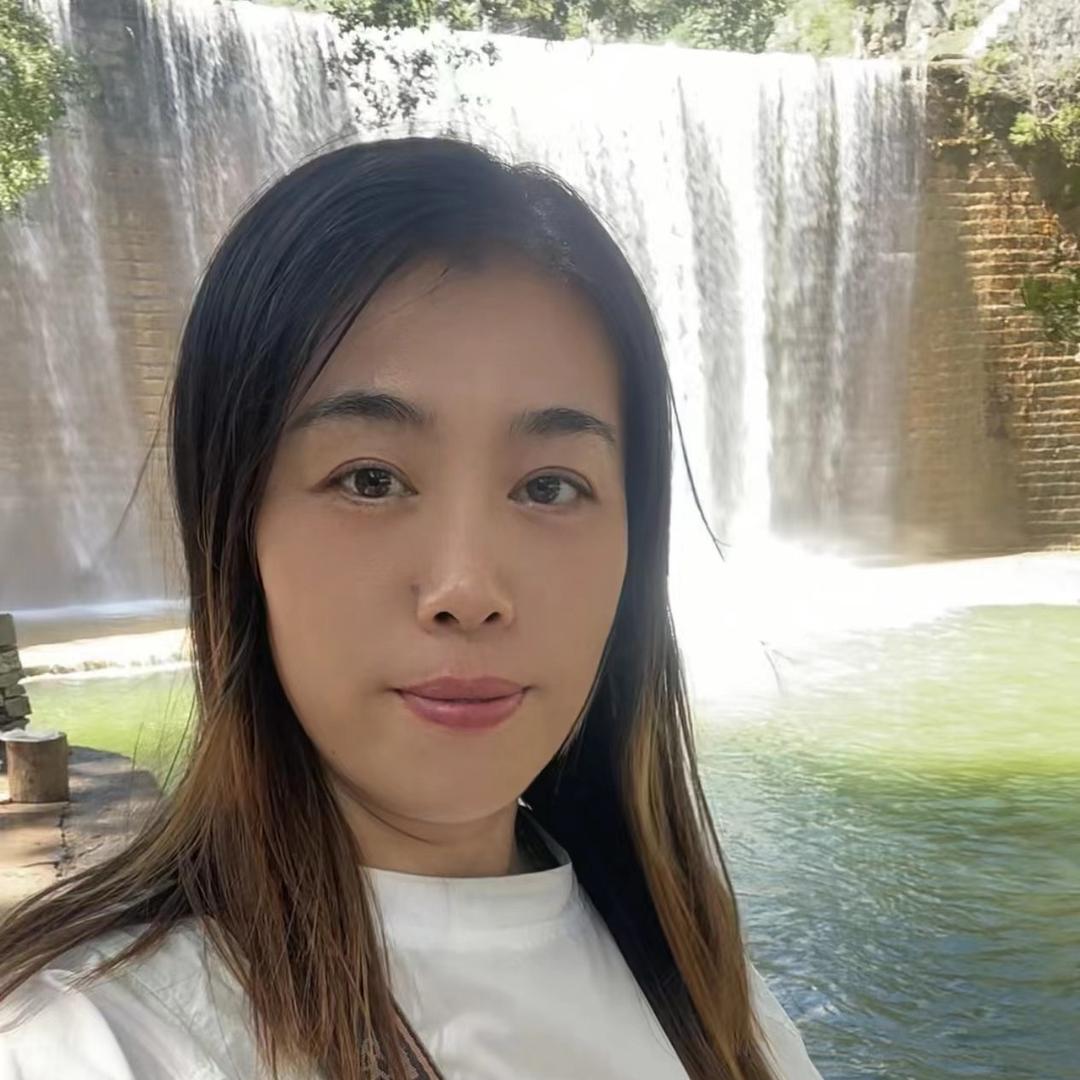 苗苗在淄博