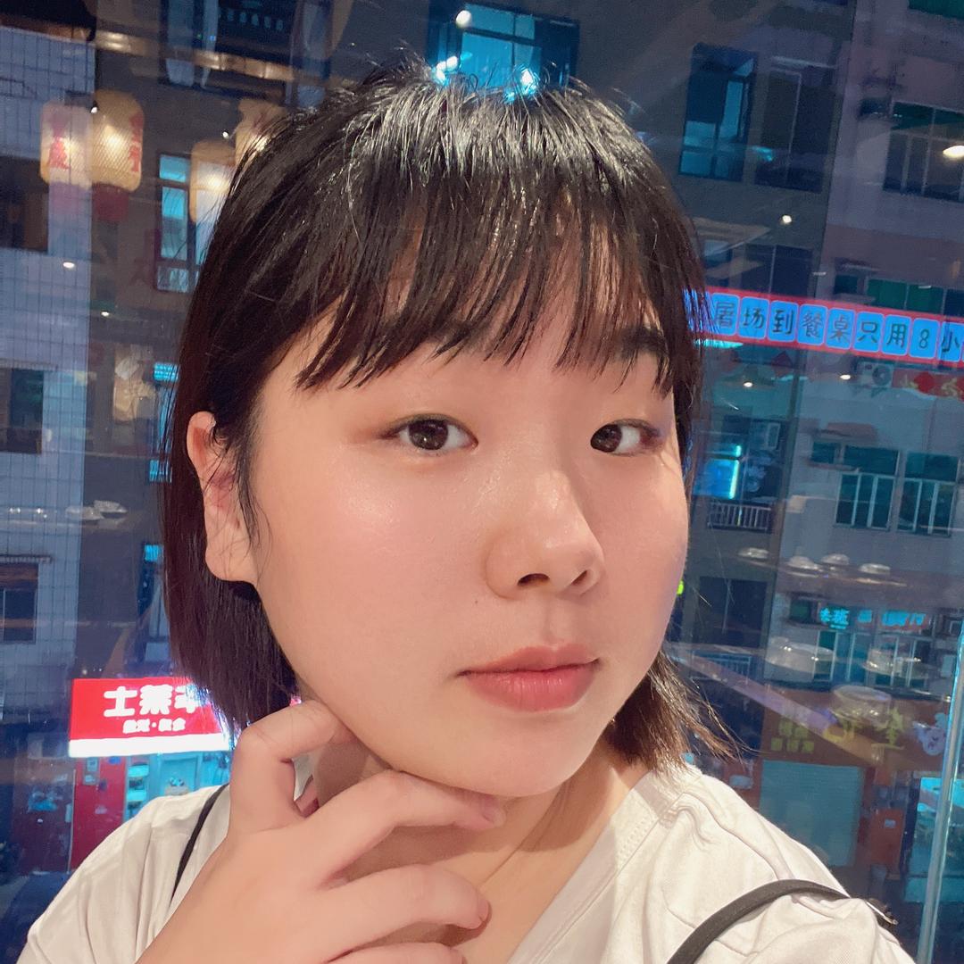 Small.  唐唐在