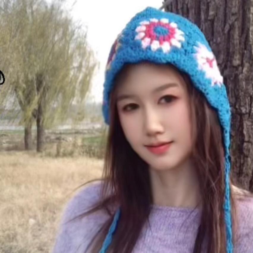 @蔷薇🌻🌈🍭💫