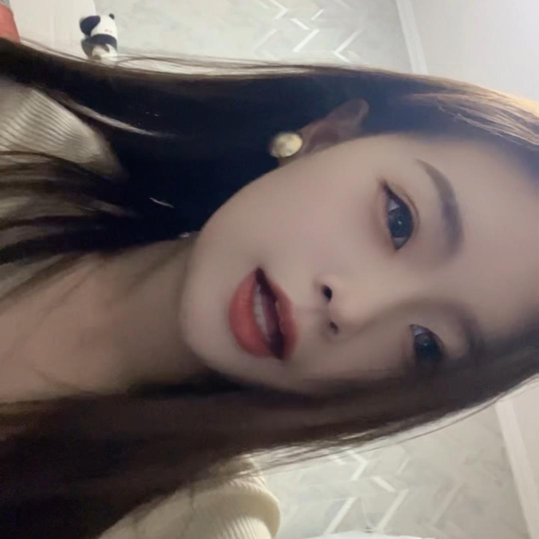 郑大莹
