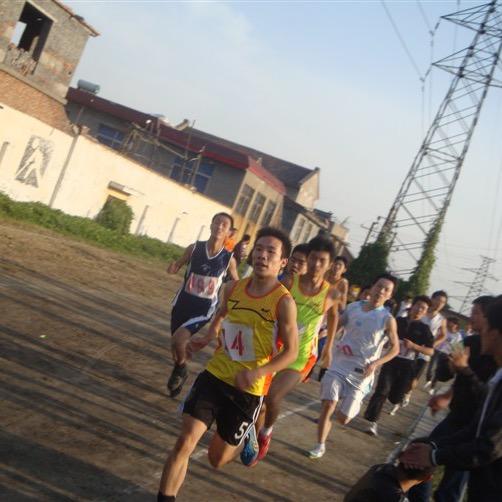 动感体能眼镜哥哥