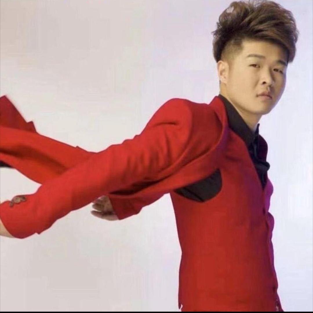 发型师刘贺