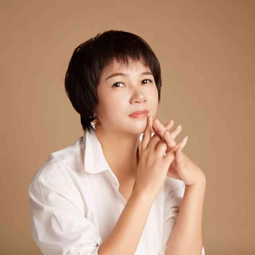 永兴县女王一橱服装店