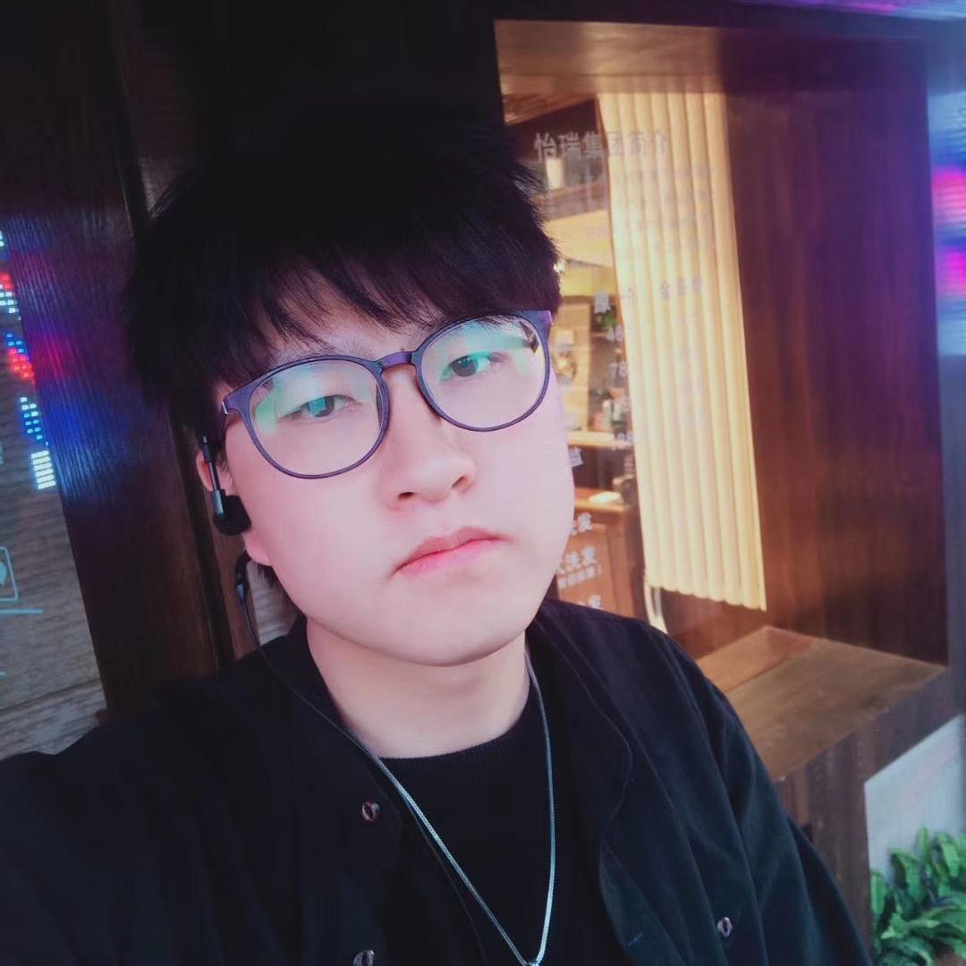 白银专注减龄烫发-小倪