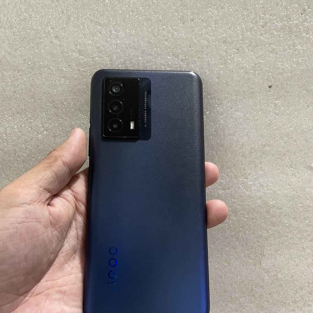 湛江市霞山区龙兴通讯经营部