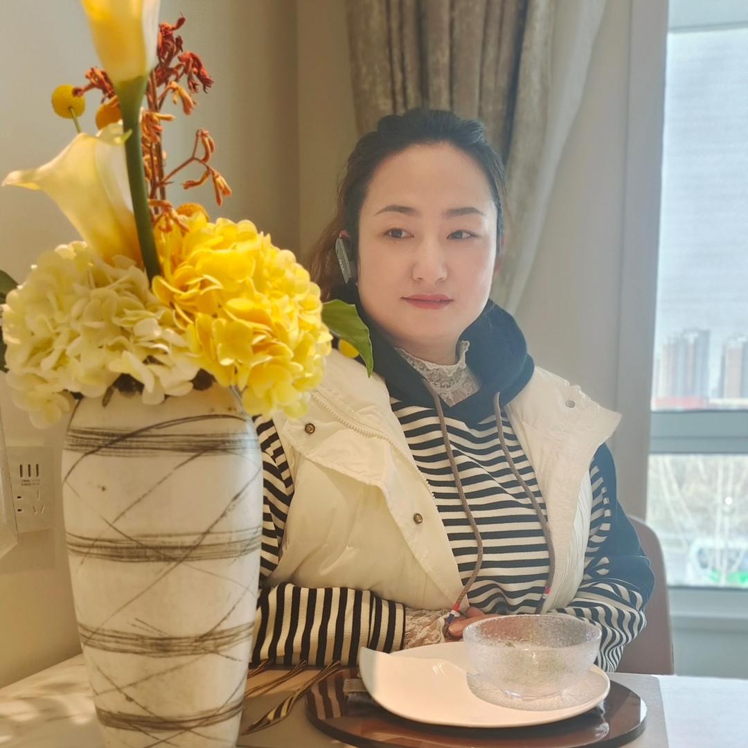 京郊芈丽儿