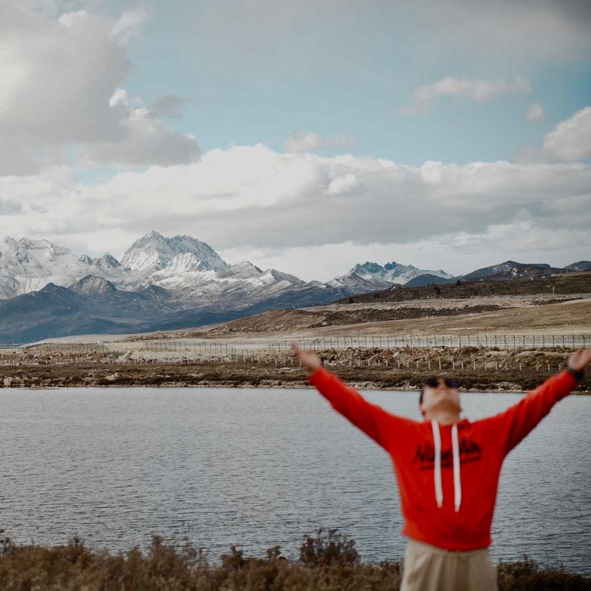 一个爱旅行的人
