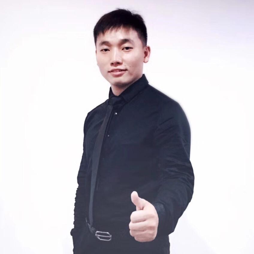 群英东方-卢教练