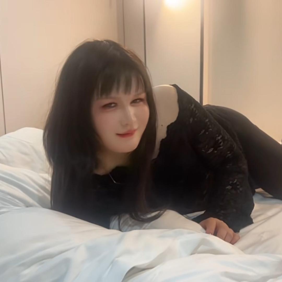 杨艾希