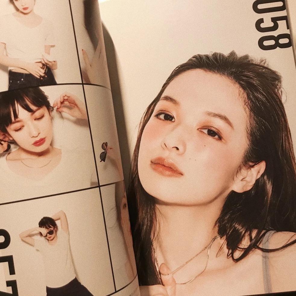 欣欣酱(重生之我是化妆师