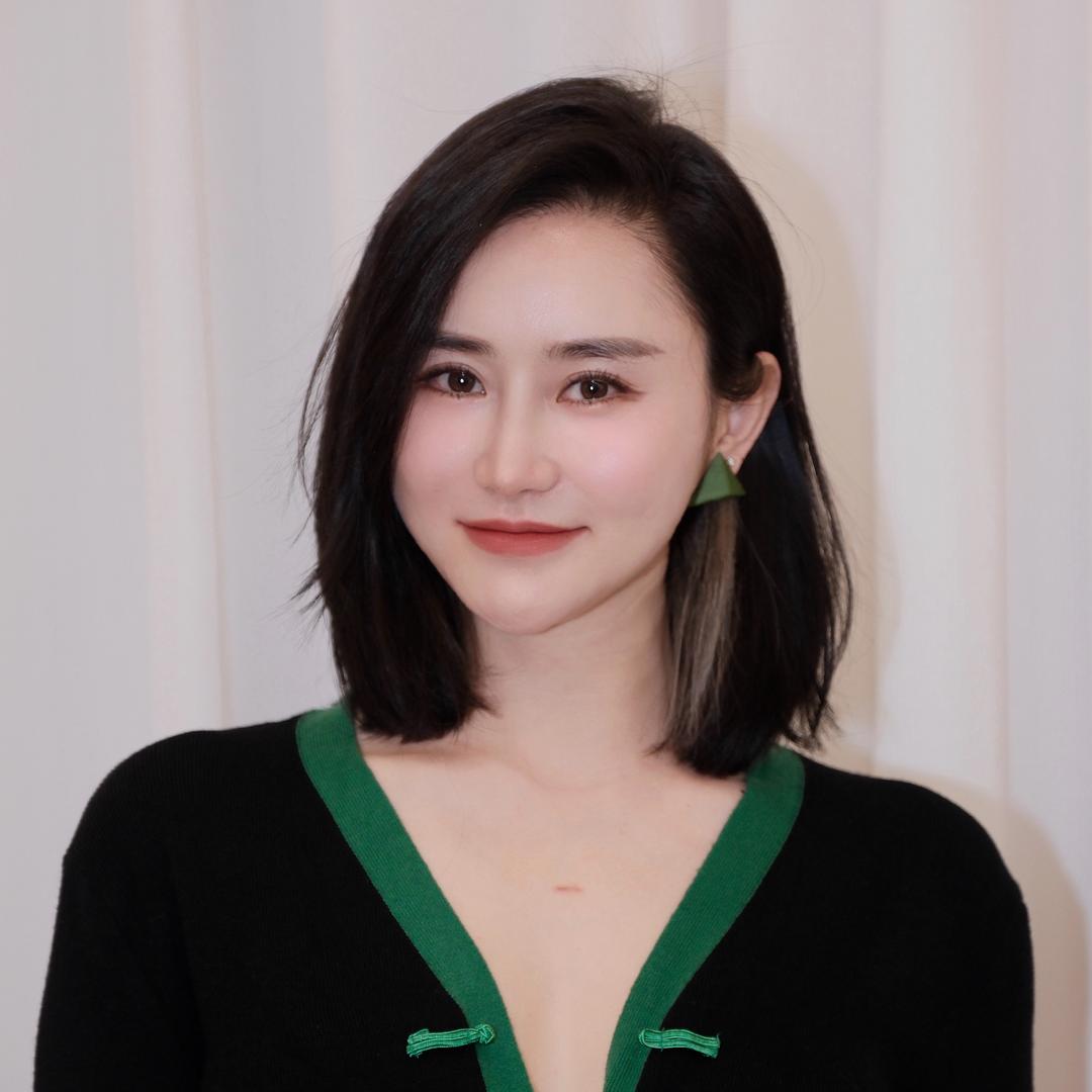 曹三岁m