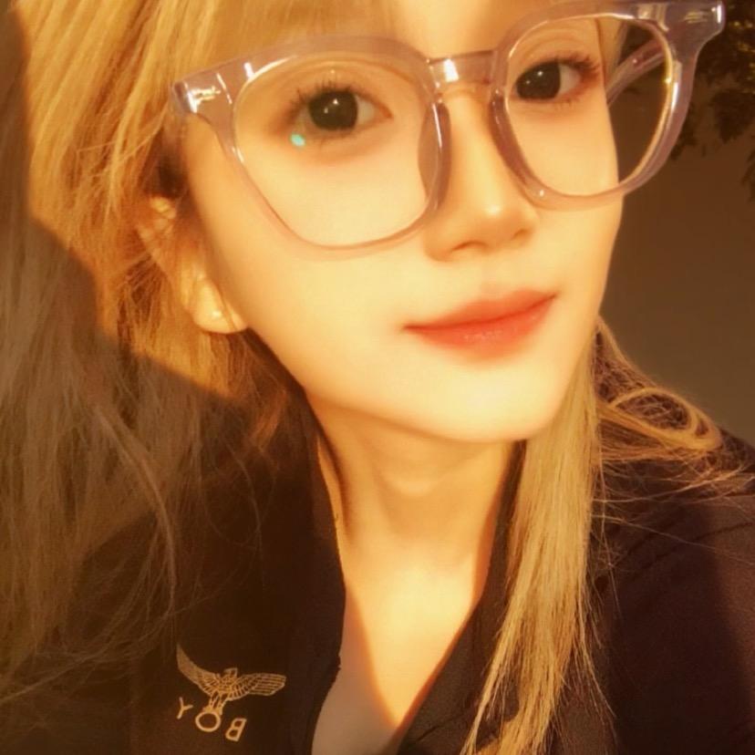 ❤️李优秀在这呢❤️