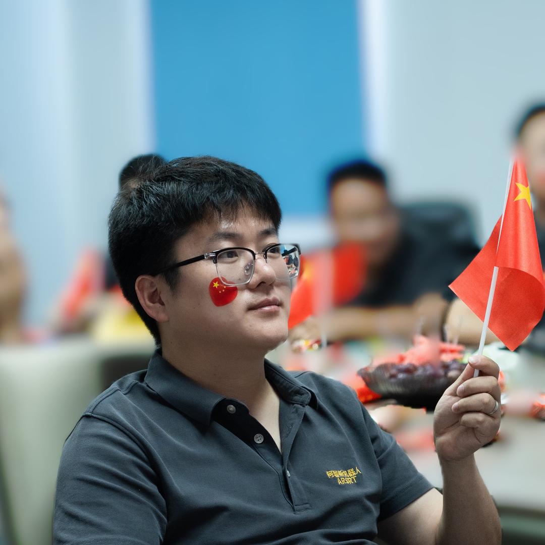宣城阿瑞斯智能机器人朱双洋