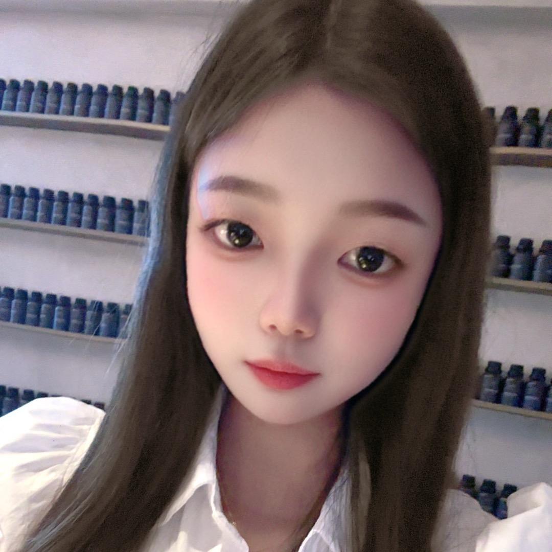小艾同学👩‍🎓
