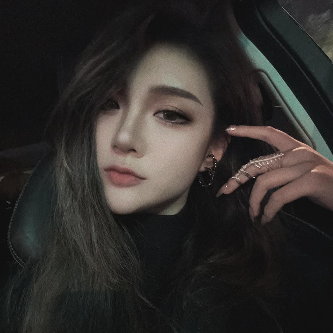 青俞NANA