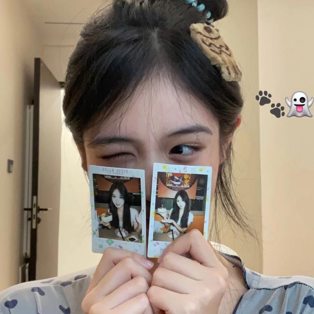 佳芯^