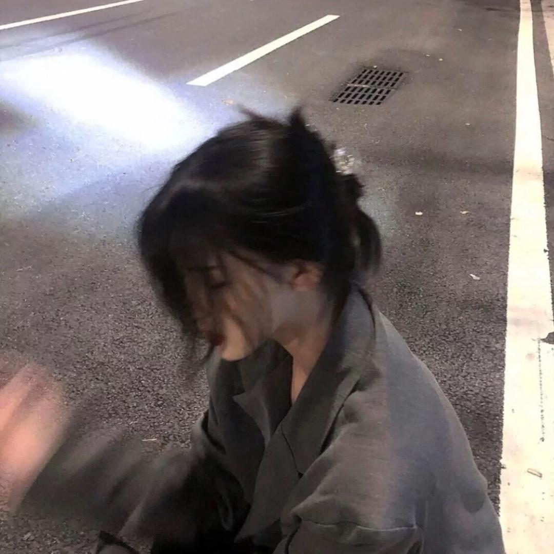 _/~↘一场梦、