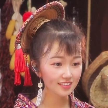 韦小妮🎙🐮899原唱《朵帮》