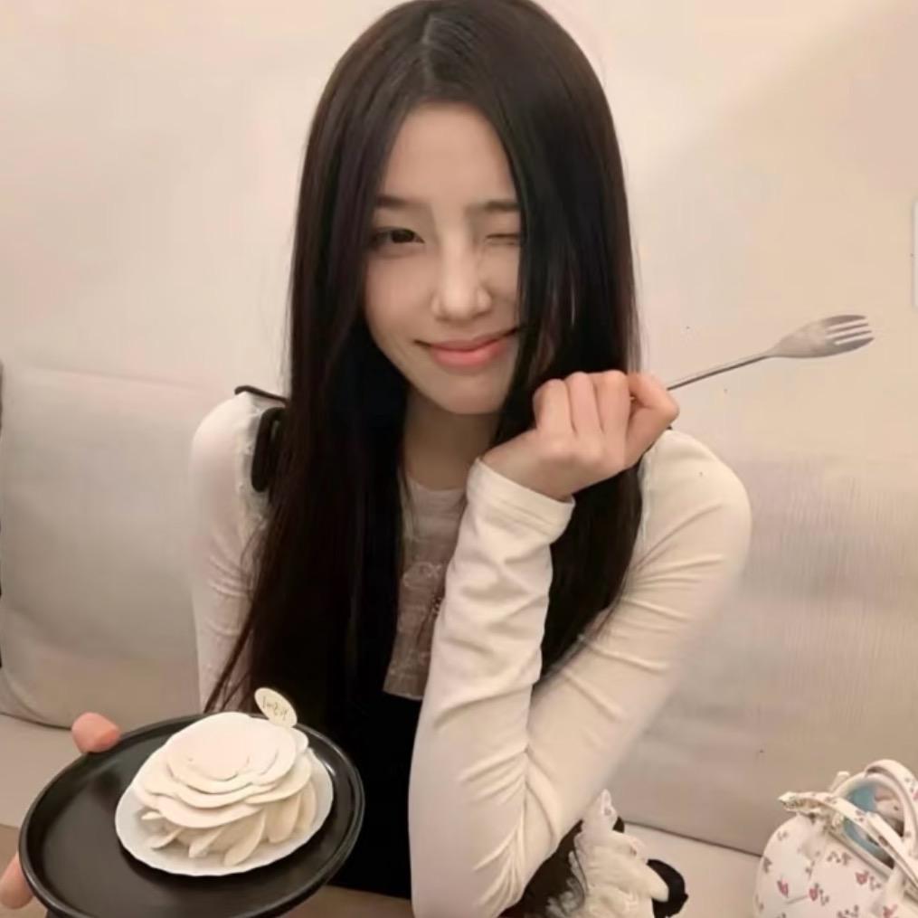 小衣女装穿搭