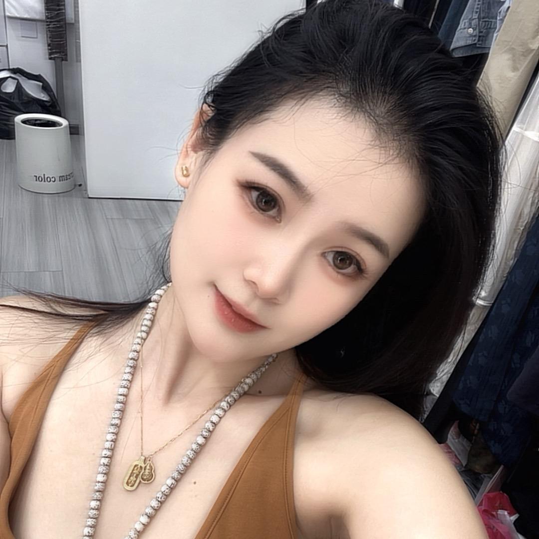 晓雅依格女装店