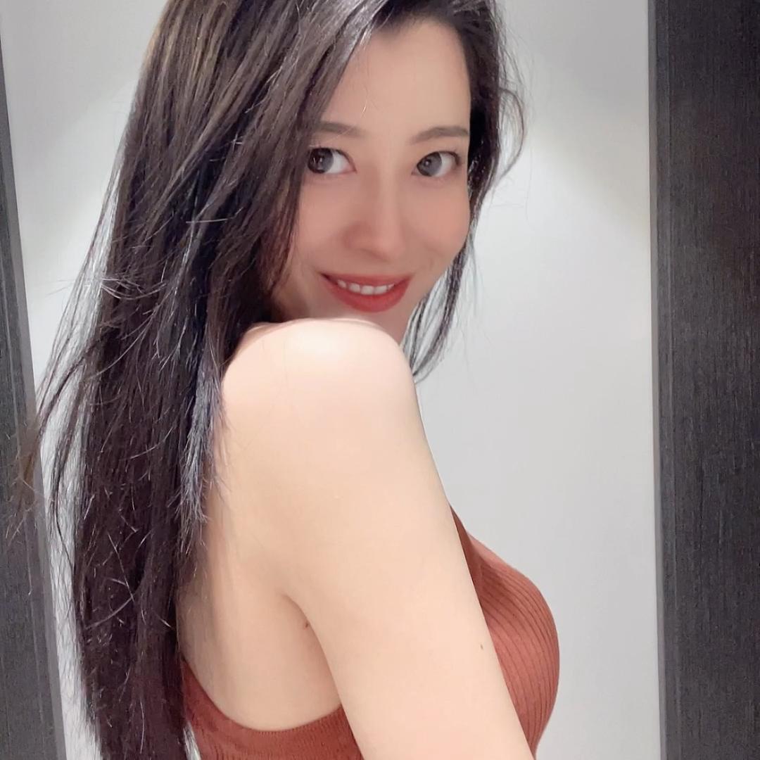 富贵（东北少妇）