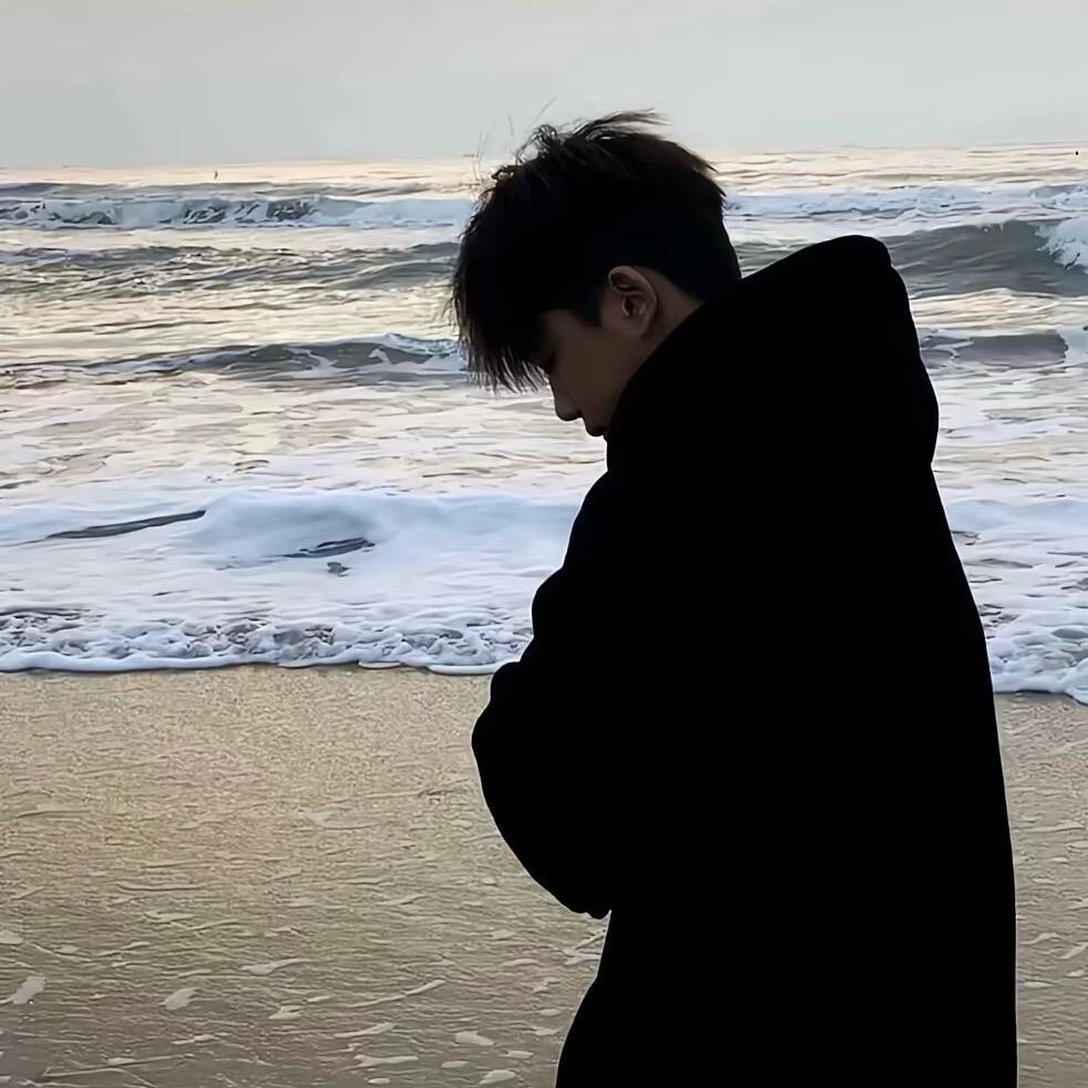 郁见果