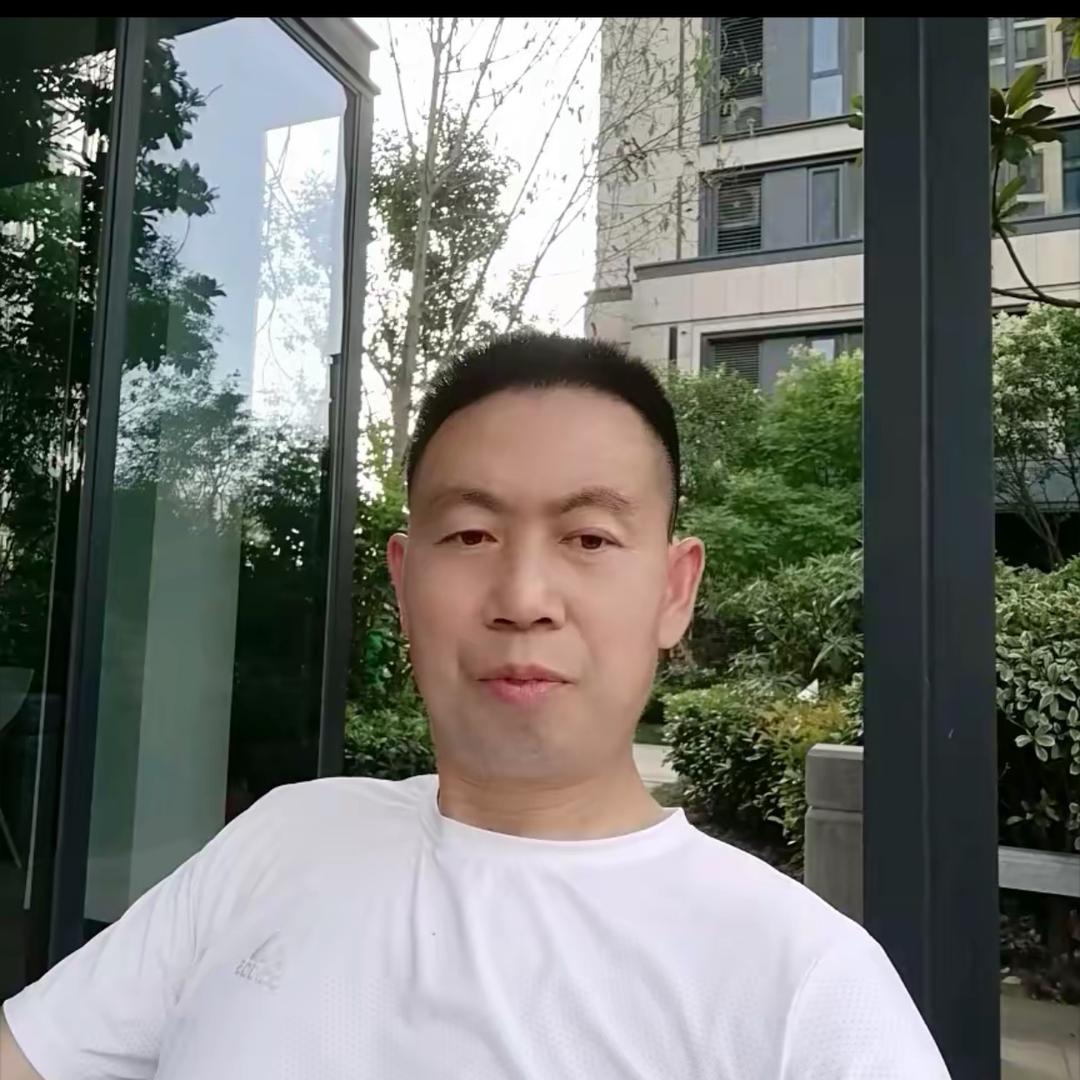 情怀哥（早10:20首播）助力号