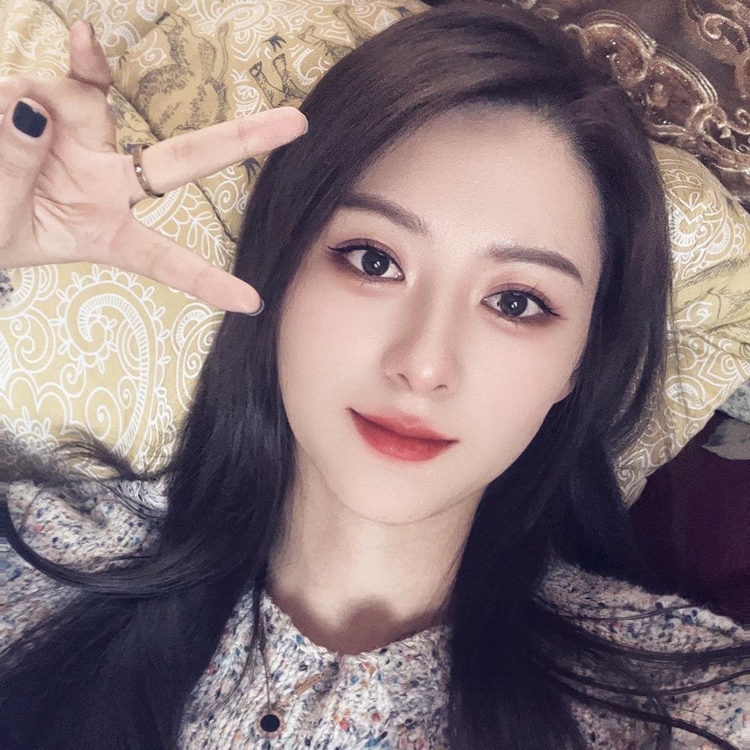 筱筱。
