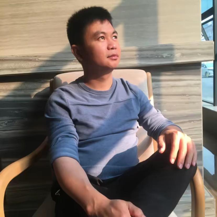 小龙非洲翠艺术工坊