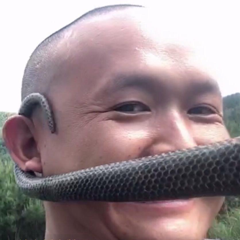 龙某（生活号）