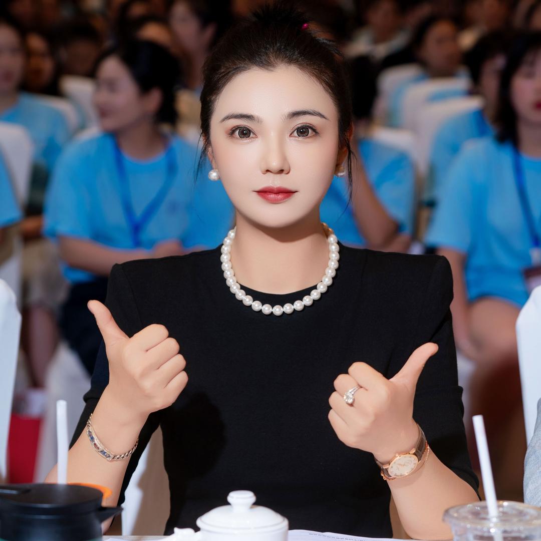 启东班花～凤凤