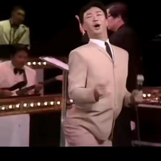 不是叫国威么，