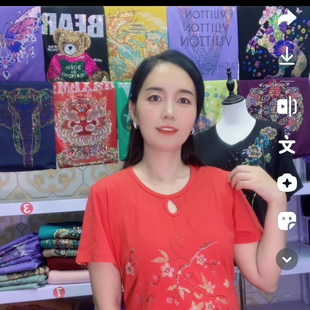 乐淘烫钻布料服饰