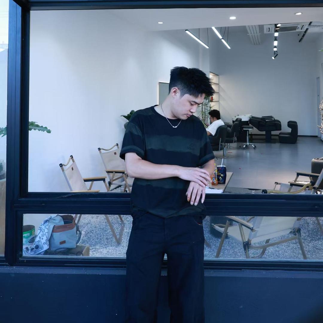 小陈在汤浦玩男发