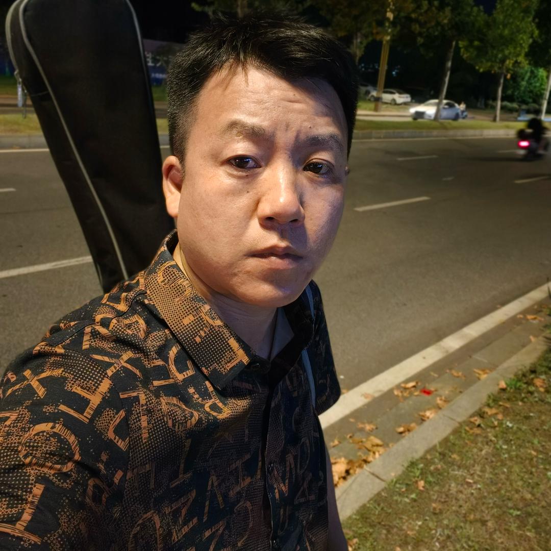 徐艺平啊.