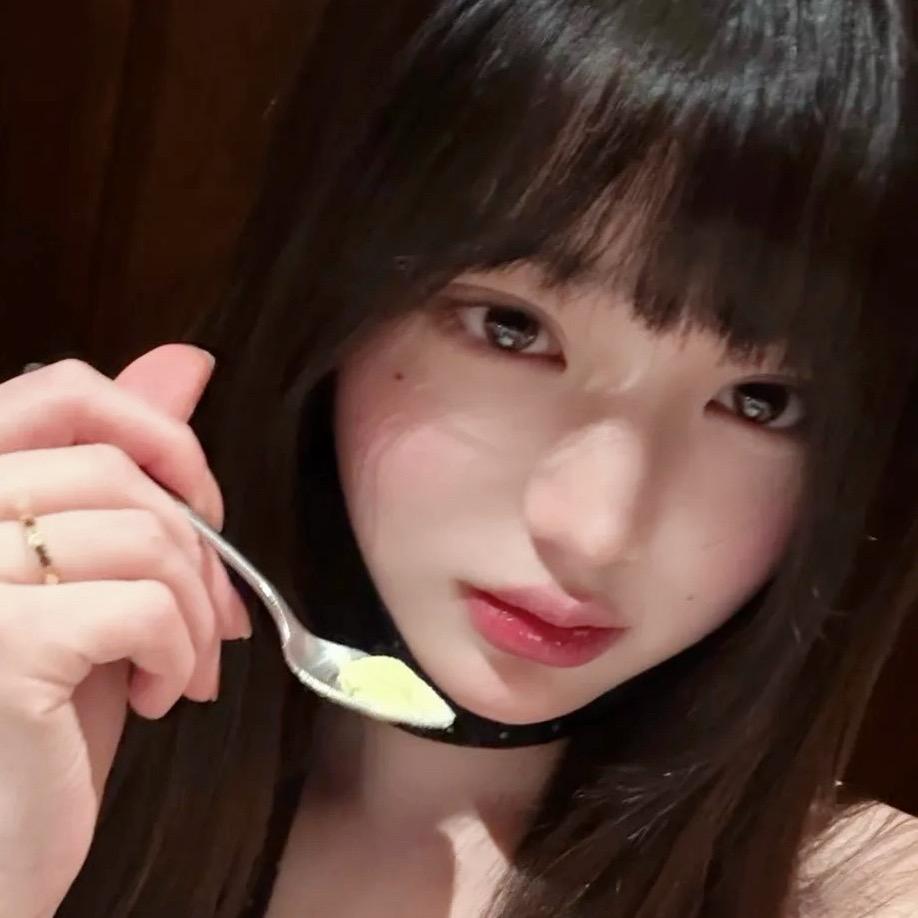 ww吃蛋糕