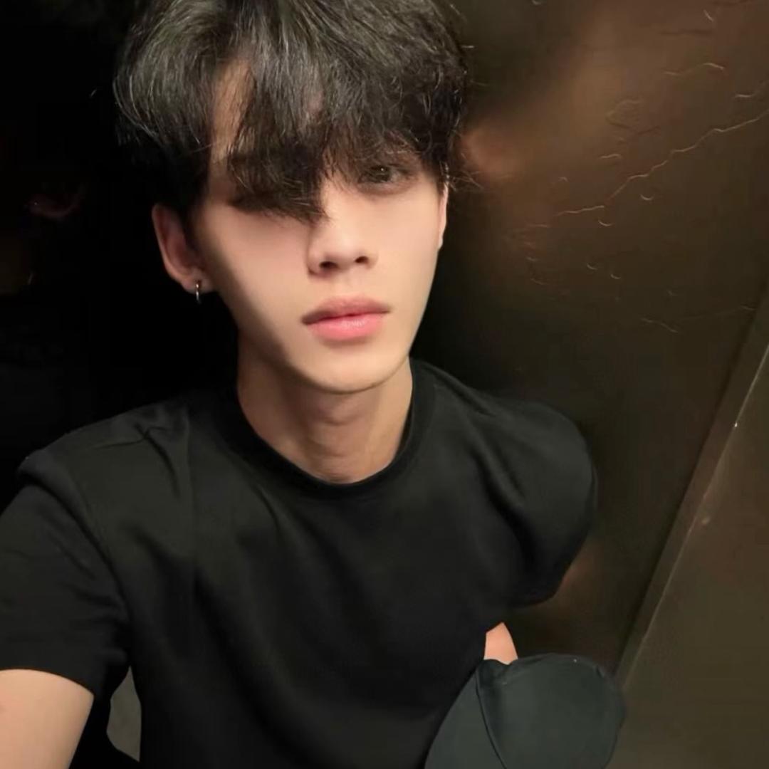 说好陪我到雨停.