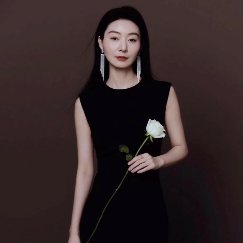 𓆡𓆝𓆟𓆜 林深见鹿溪