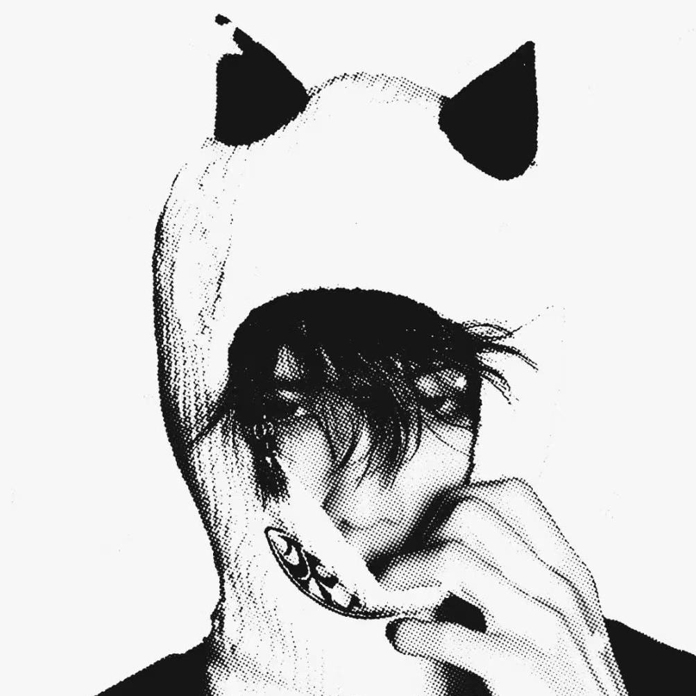 👤