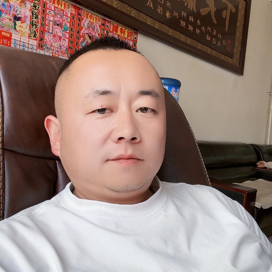 宏亮二手车