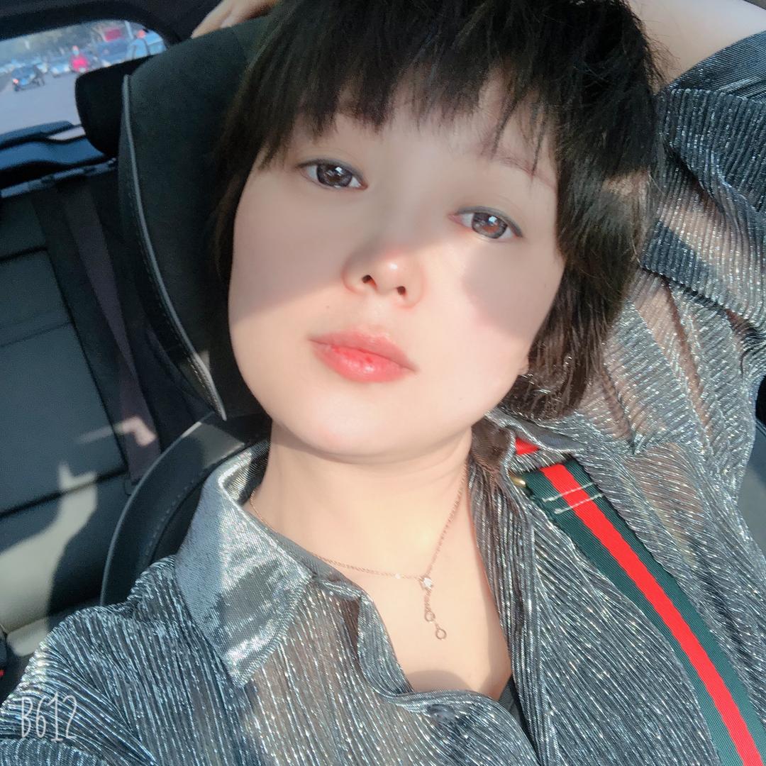 @小巴天火锅老板娘——香江城3楼