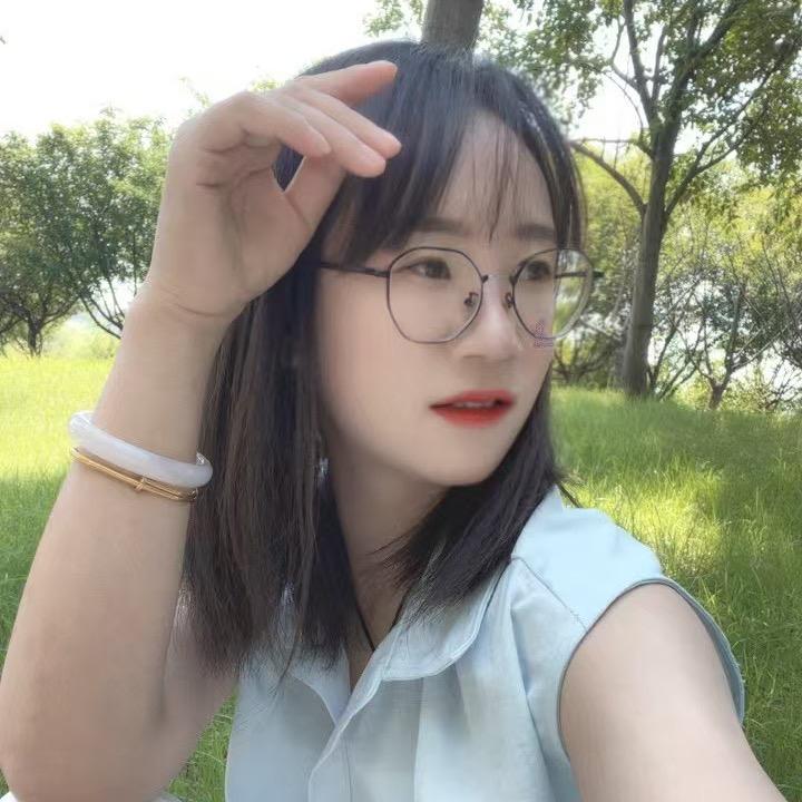 是霄霄吖