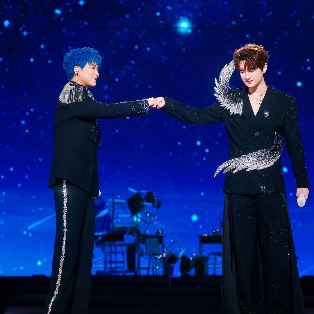 小猪.🐦🐒（见过远远）