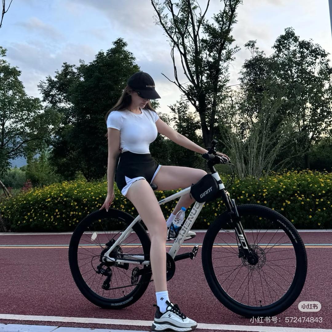 女神🚲库（看主页置顶呀
