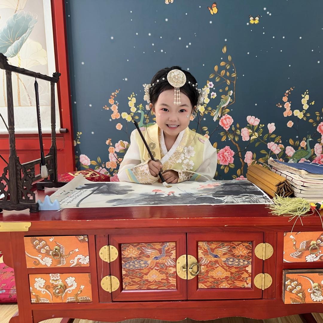 俊莹