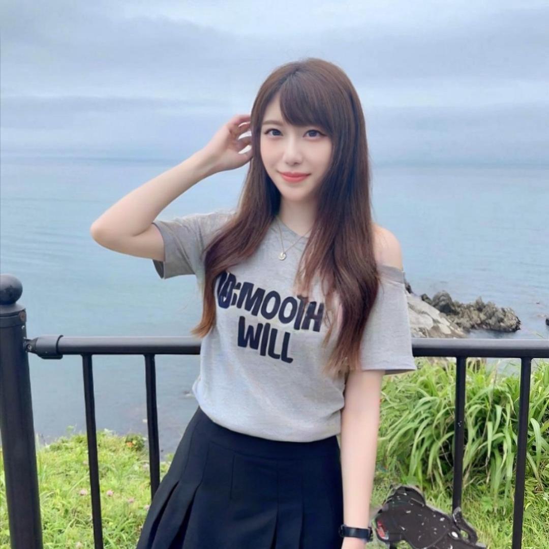 飞鱼穿搭服饰
