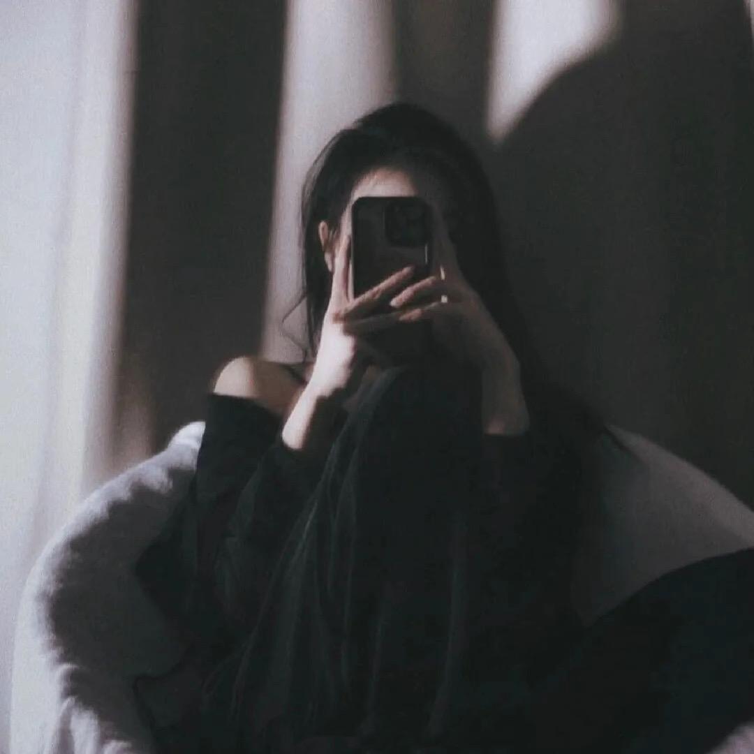 ᐜ  н.