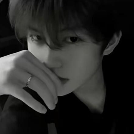 ￴￴￴ ￴￴ ￴ ￴ ￴ ￴ ￴