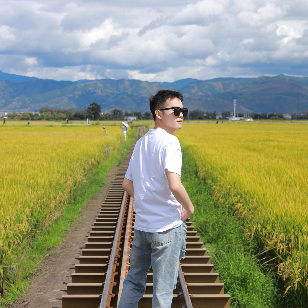 成都财思念商务信息咨询服务部(个人独资)