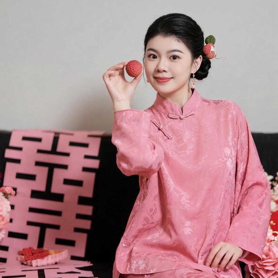 李大静